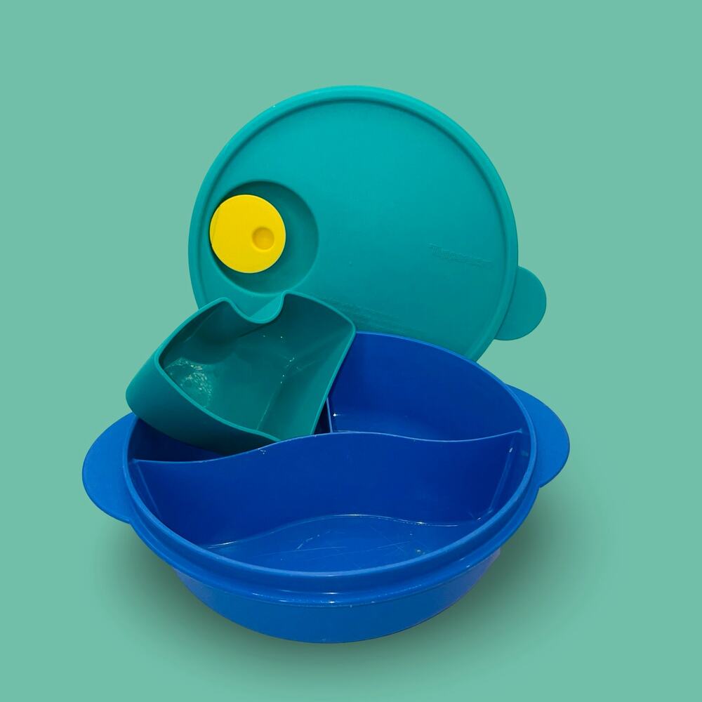 Tupperware Divided CrystalWave 3859A Container Blue Vent N Serve 7373A Lid USA